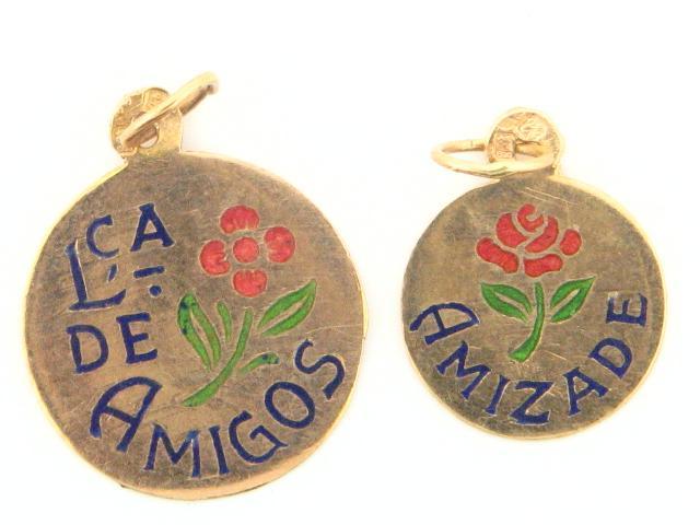 DizeresFriends - 19.2k Portuguese Gold Expression Medal - (FRIENDS THEME) - Columbia Jewelers, Fall River, Massachusetts, USA